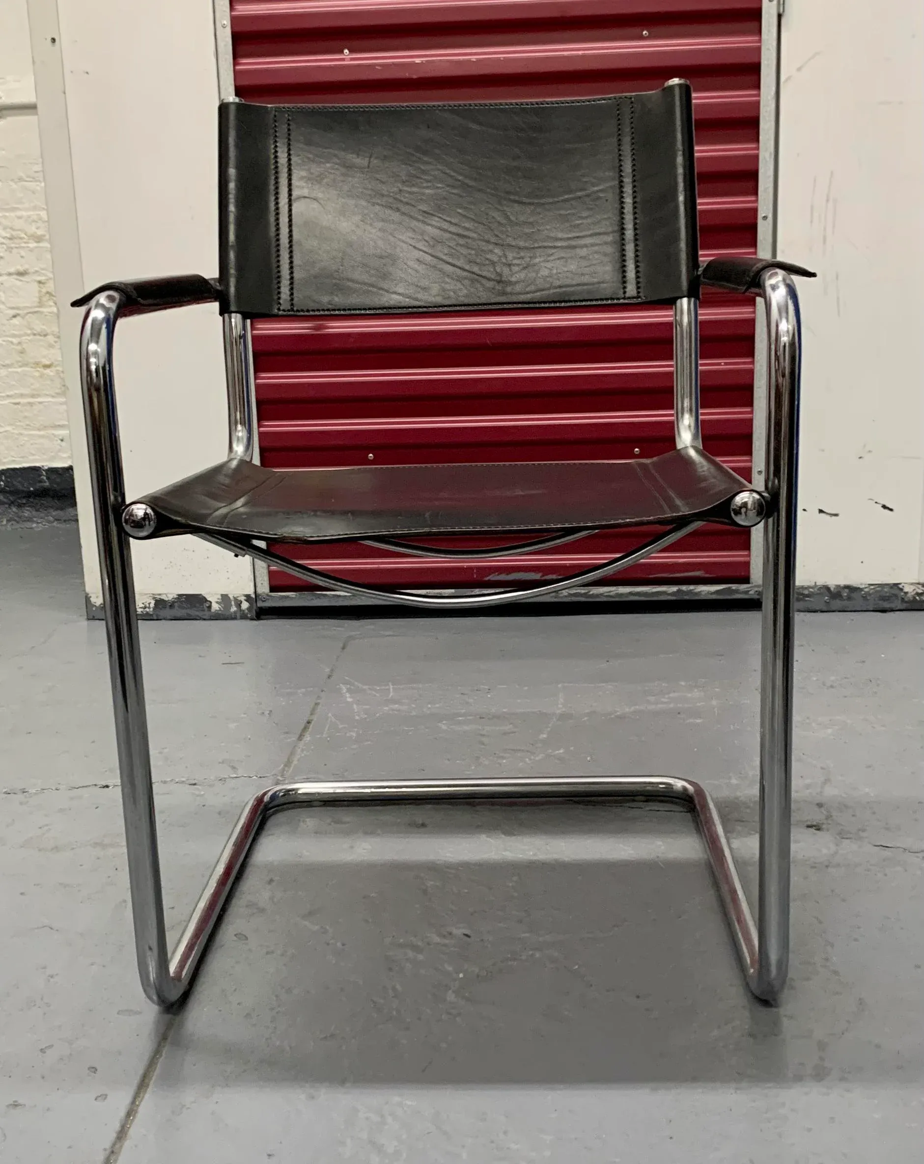 1970s Matteo Grassi Cantilever Mg5 Black Leather Chair by Centro