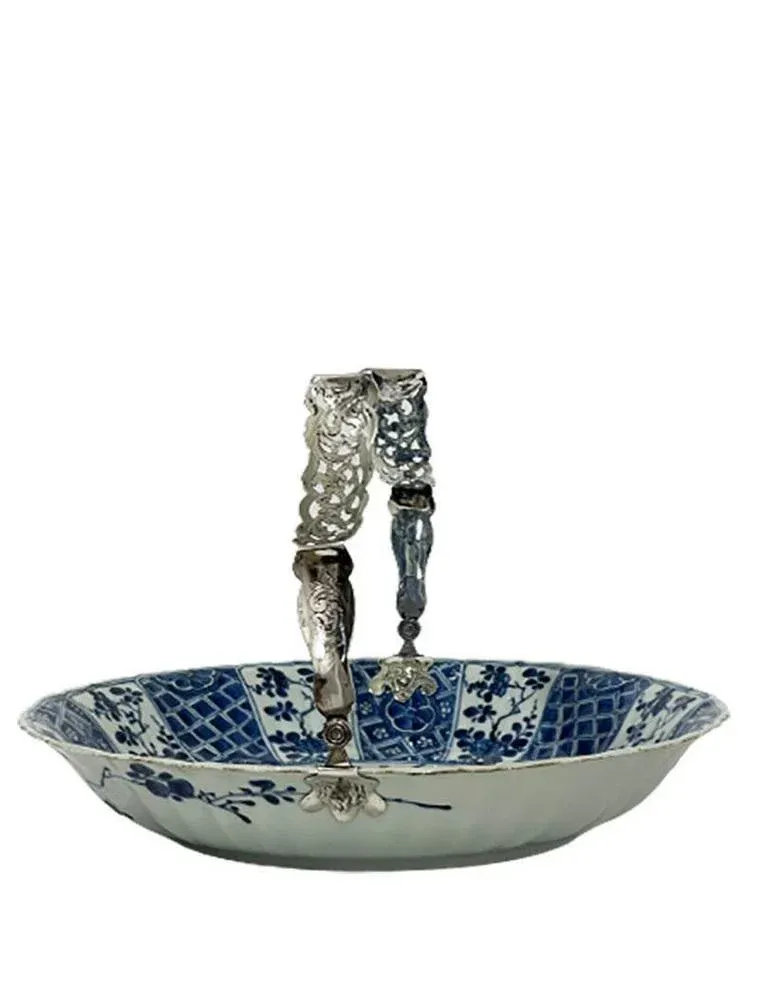 Chinese Blue and White Kraak Kangxi Porcelain Plate with Silver Bracket, 1700