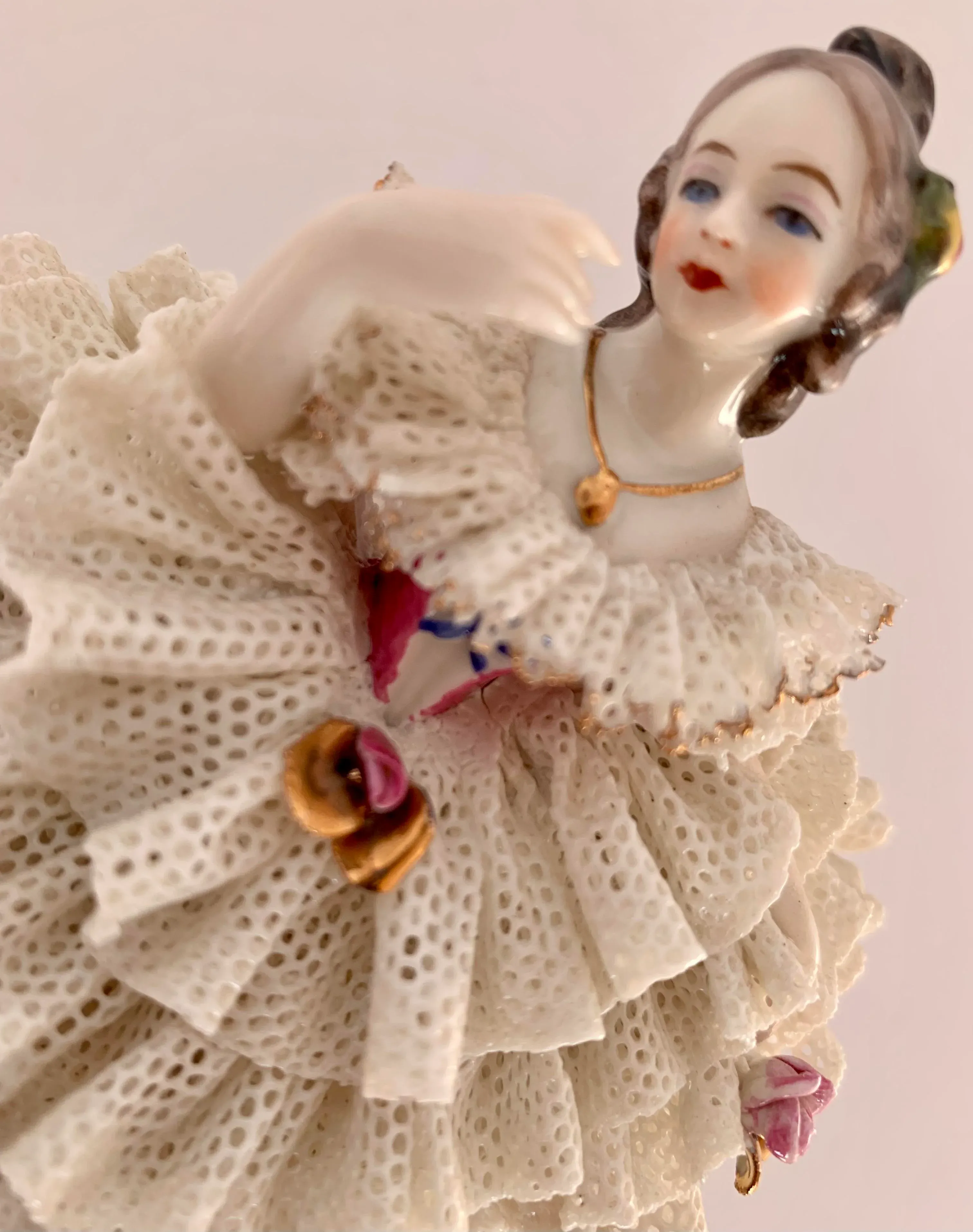 Vintage Dresden Rococo-Style Porcelain Figurine in a Lace