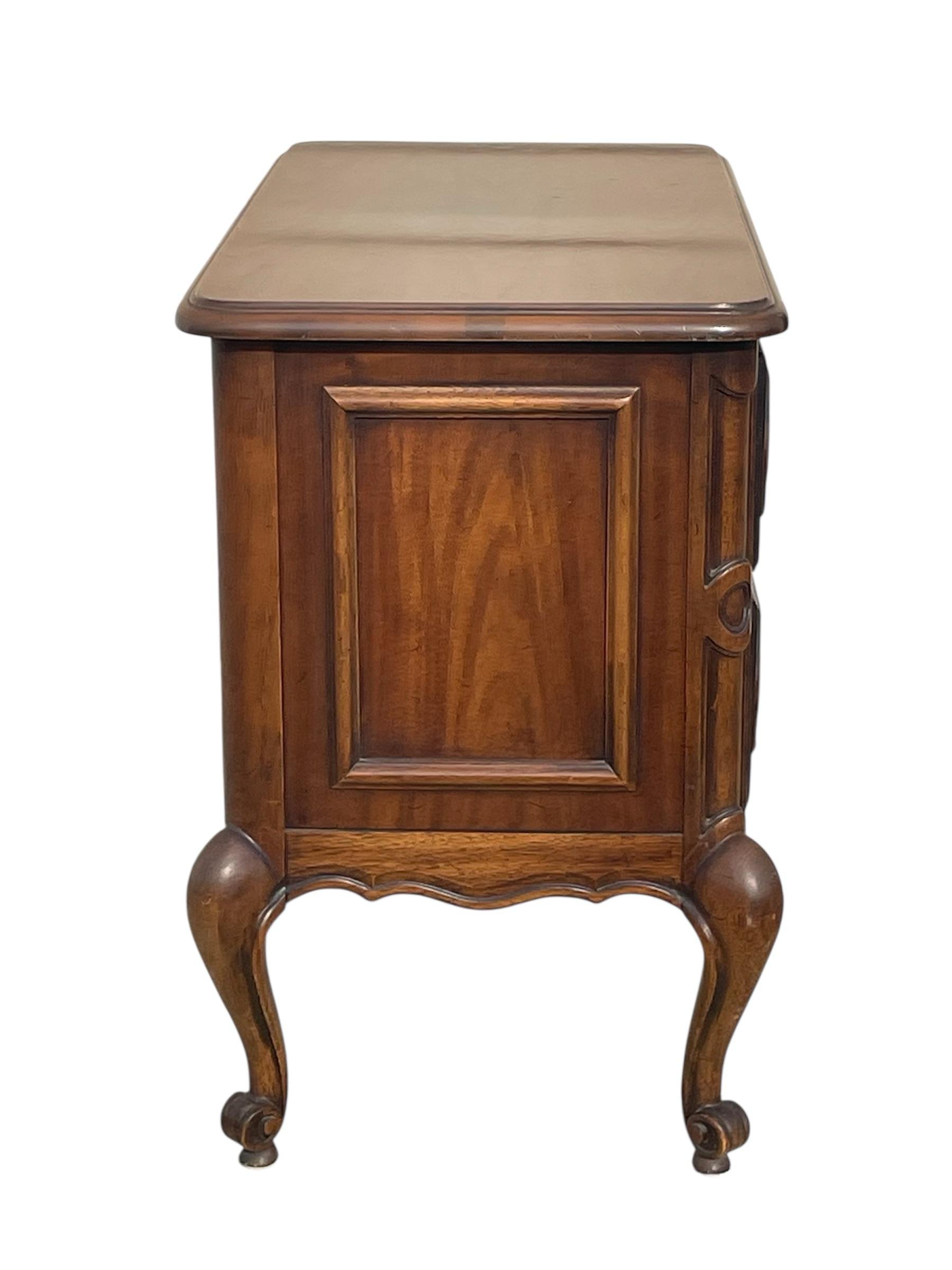 Vintage Drexel Country French Louise XV Rococo Style Commode