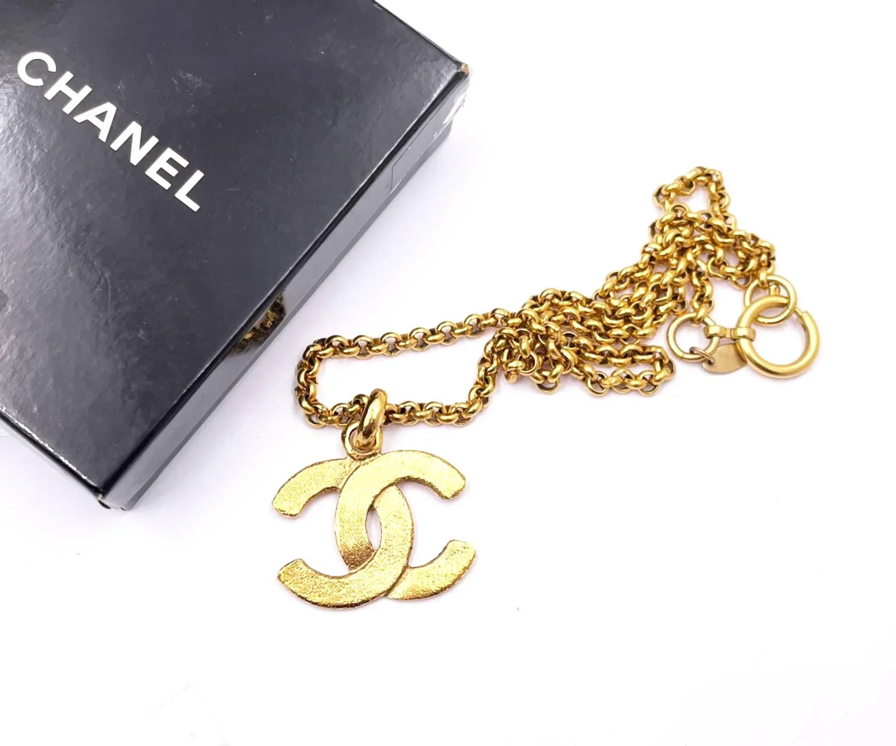 【VINTAGE HOLLYWOOD】Matte Classic Chain Necklace Chanel Vintage Gold Plated CC Matte Texture Long Necklace