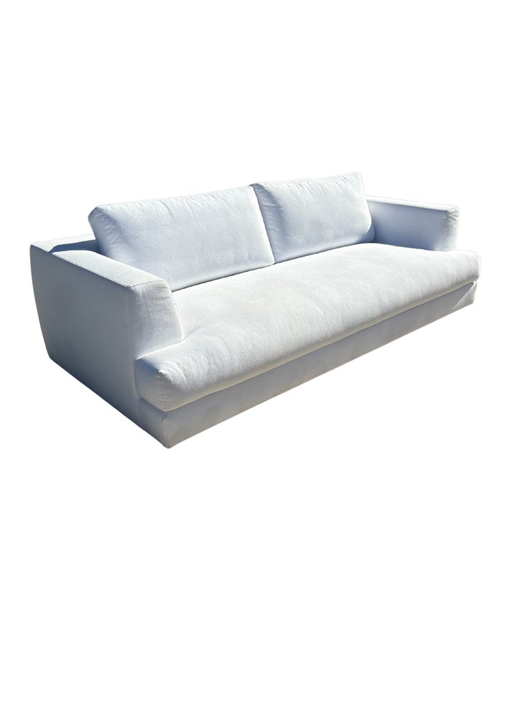 Rh Monza Bench-Cushion Sofa – 8' Luxe Depth in White Performance