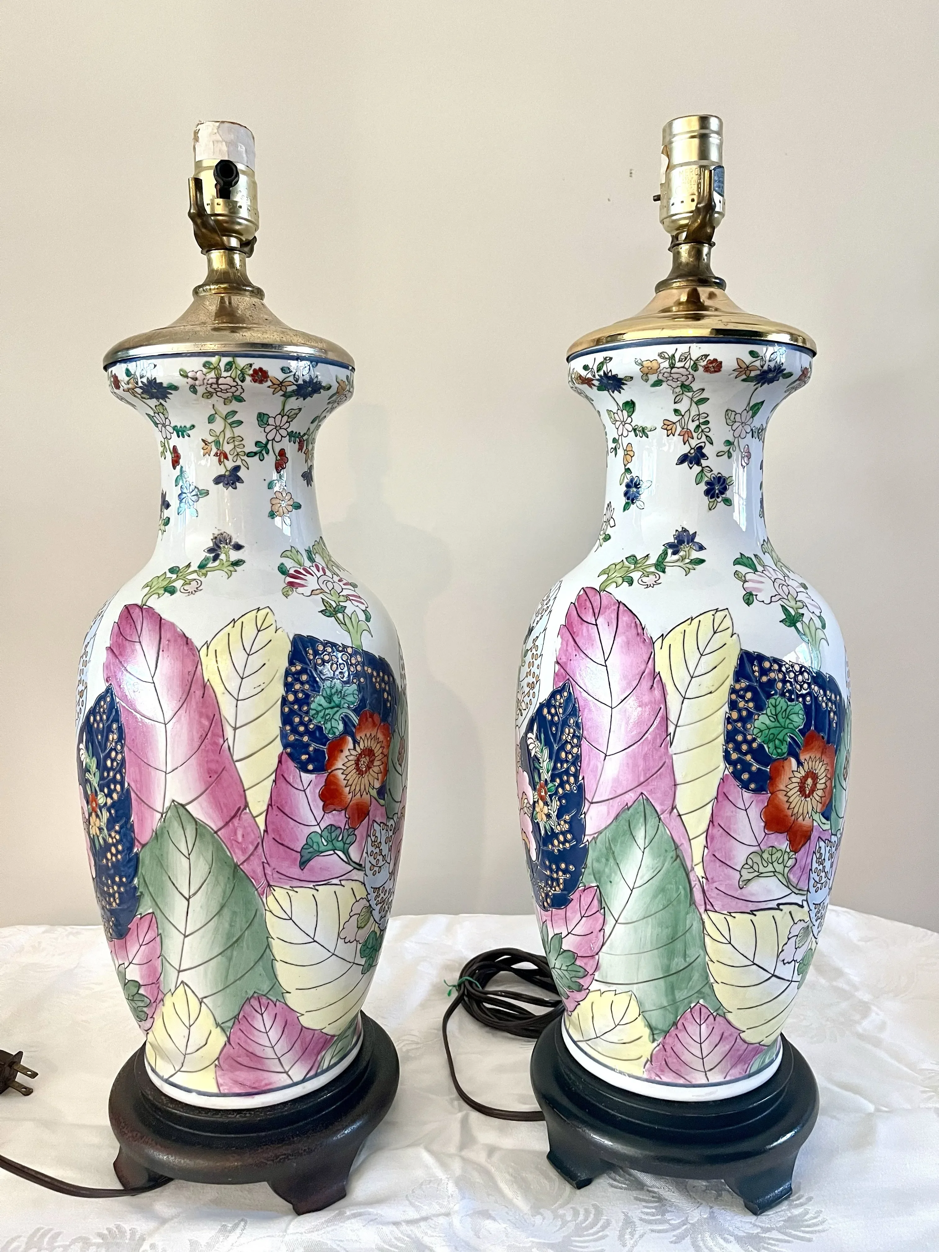 Mid-Century Chinoiserie Tobacco Leaf Table Lamps - a Pair