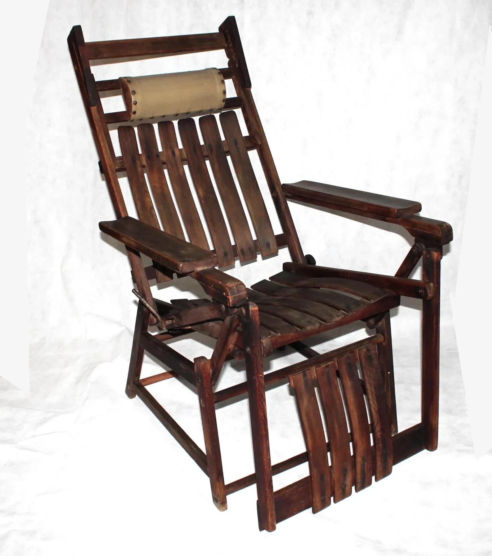 Siesta Deck Chair by Hans U. Wassili Luckhardt for Thonet, 1938