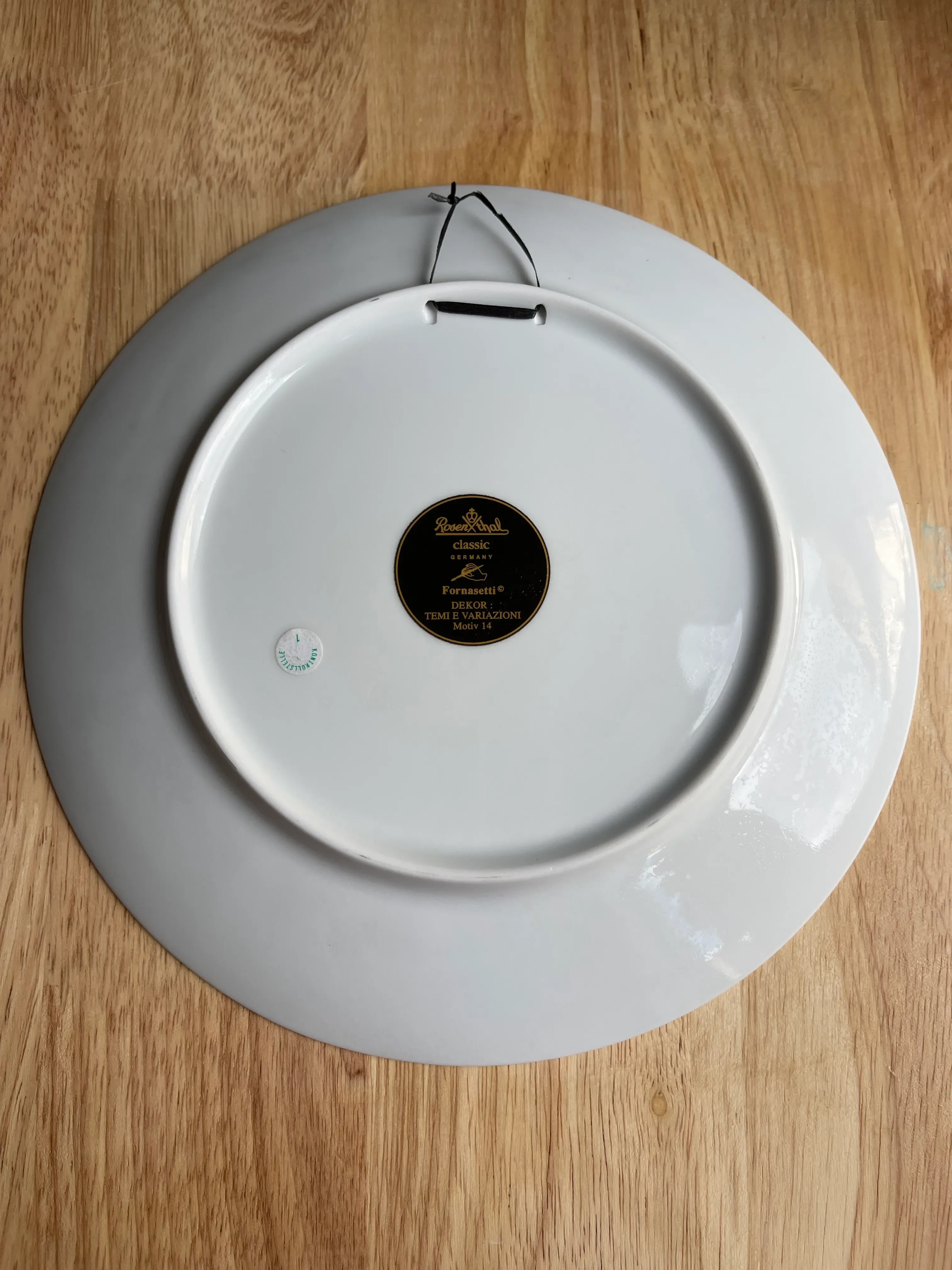 1980s Rosenthal Classic Fornasetti Motiv 41 Plate - Clam Shell
