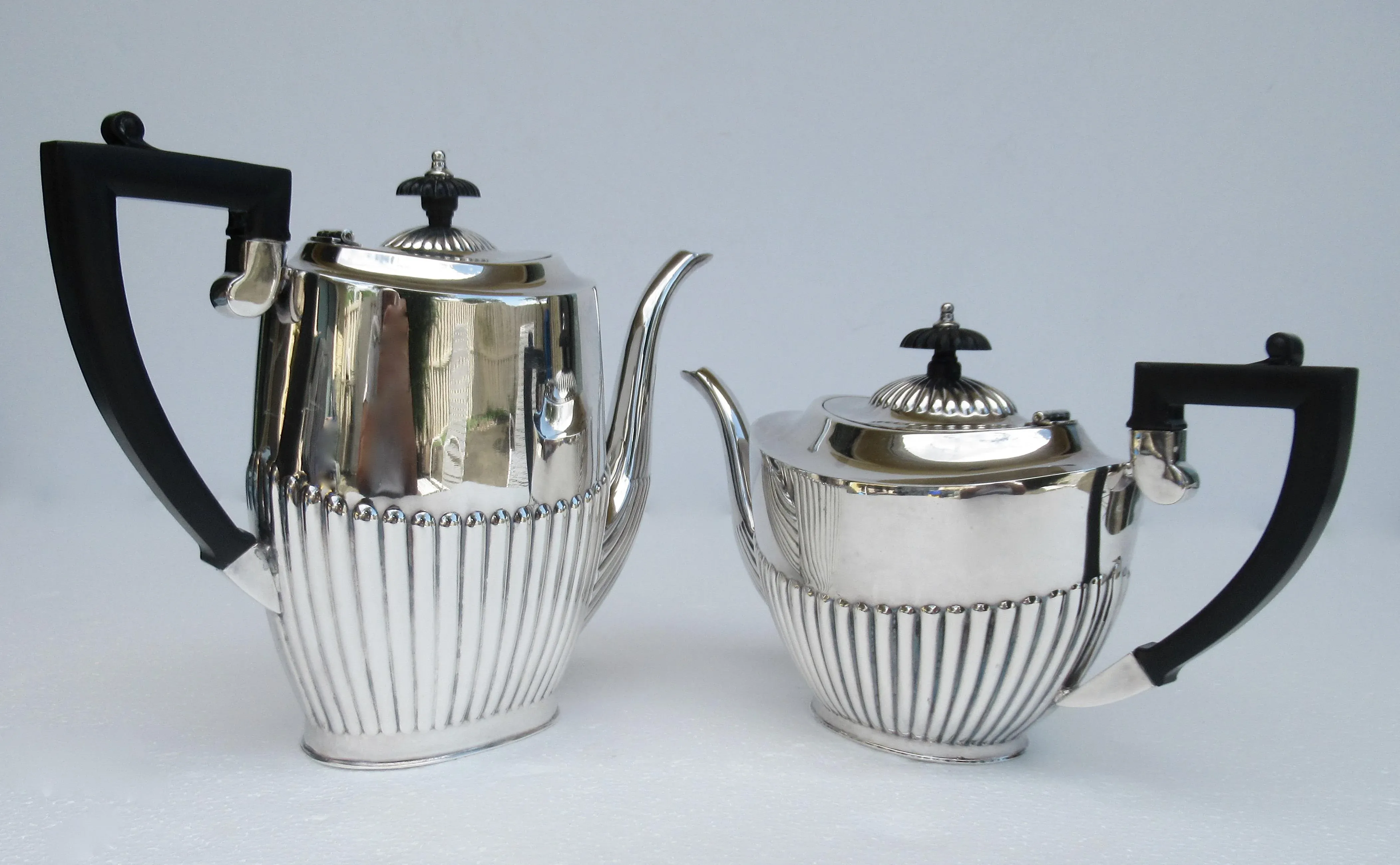 Sheffield Silve Co.】ビクトリアンのコーヒーサービス 4点