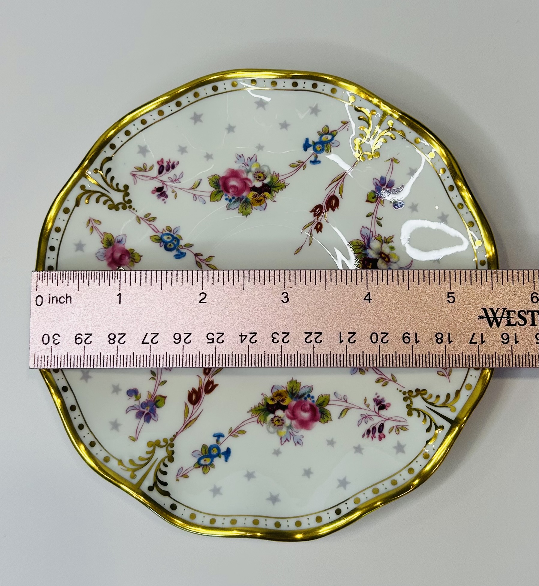  Crown Derby  Antoinette 皿 Royal Antoinette 5 Piece Place Setting by Royal Crown Derby