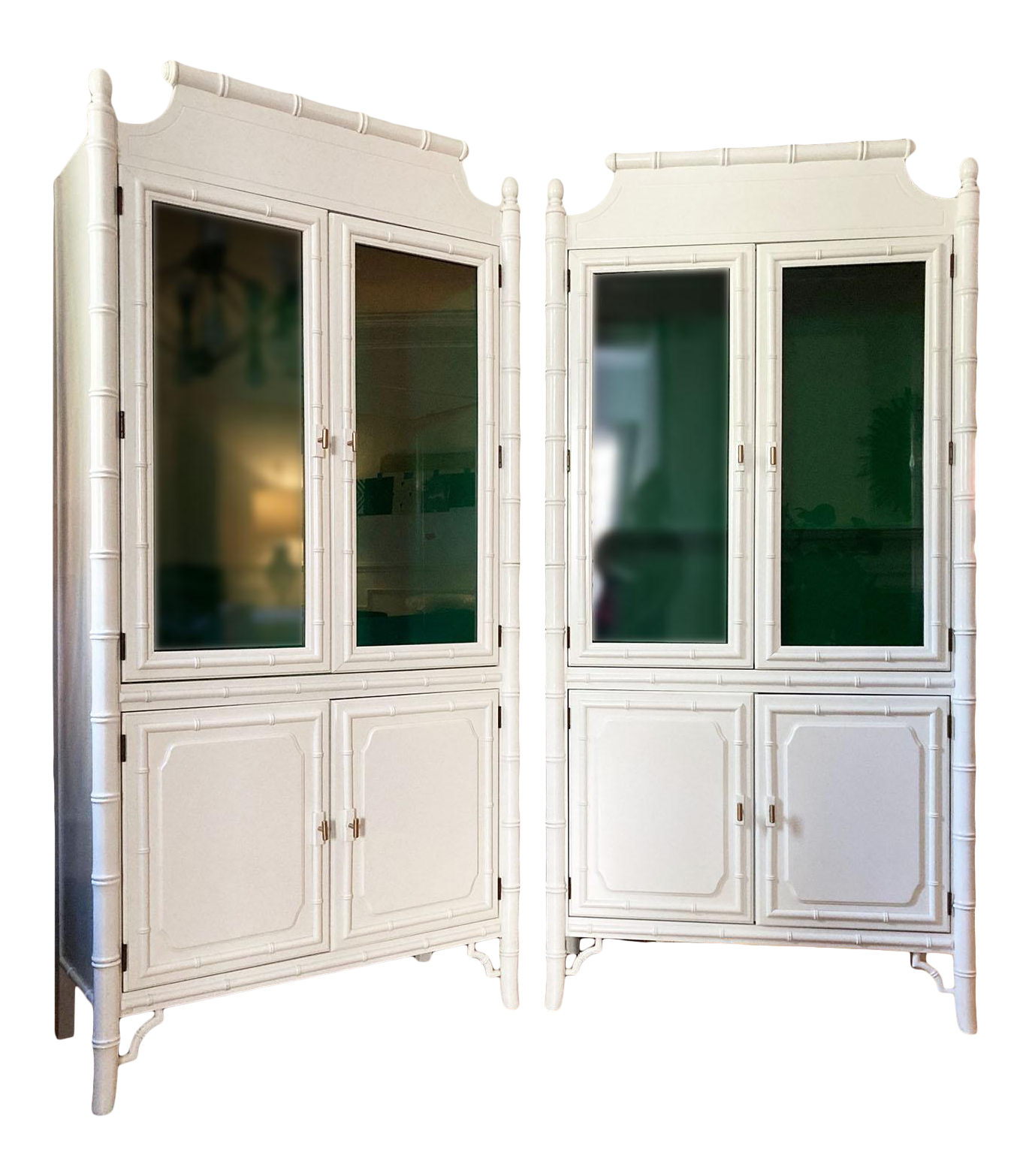 Vintage Chinoiserie White Green Lacquered Faux Bamboo Pagoda