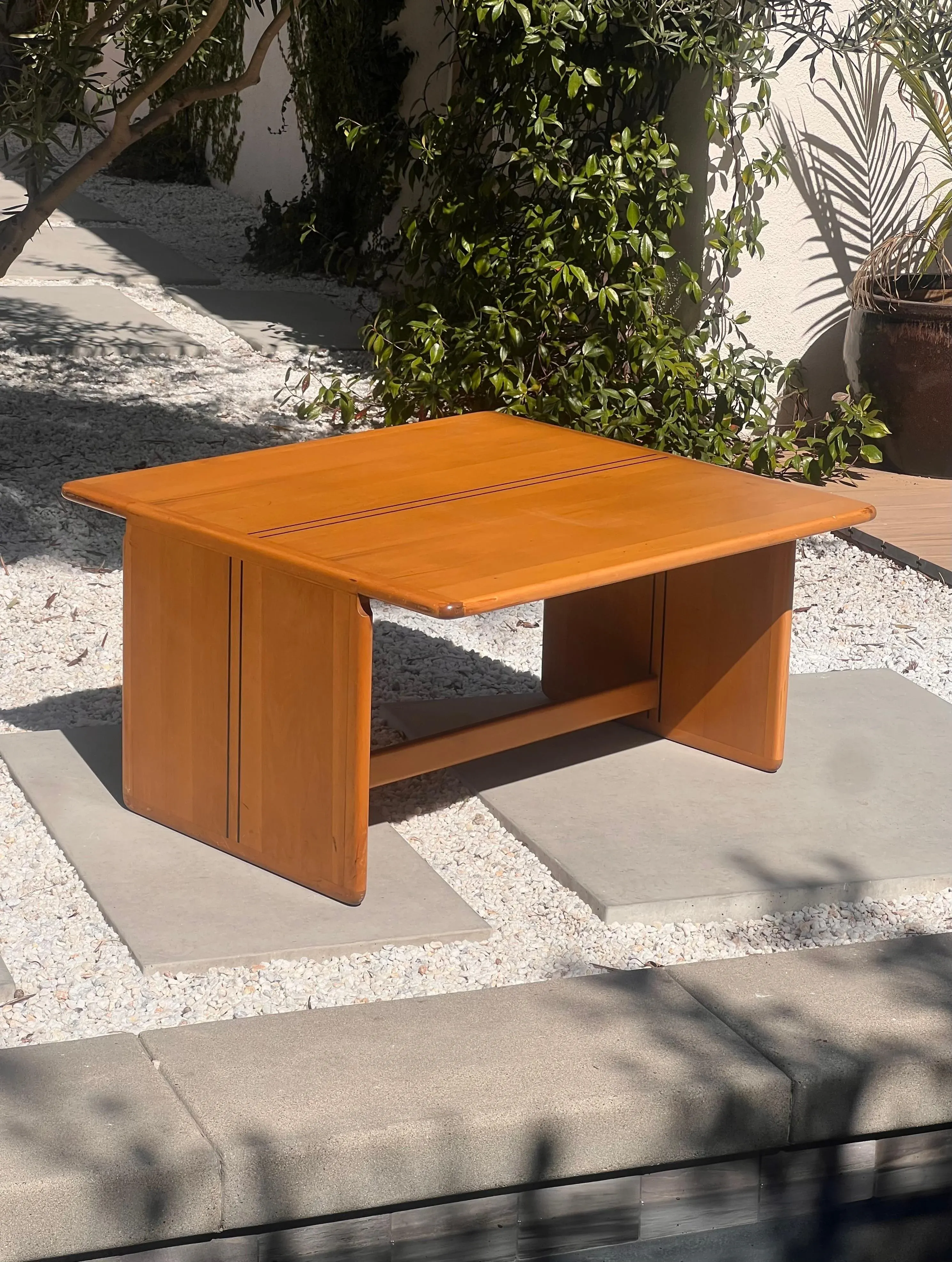 Artona Coffee Table By Afra And Tobia Scarpa For Maxalto, 1975