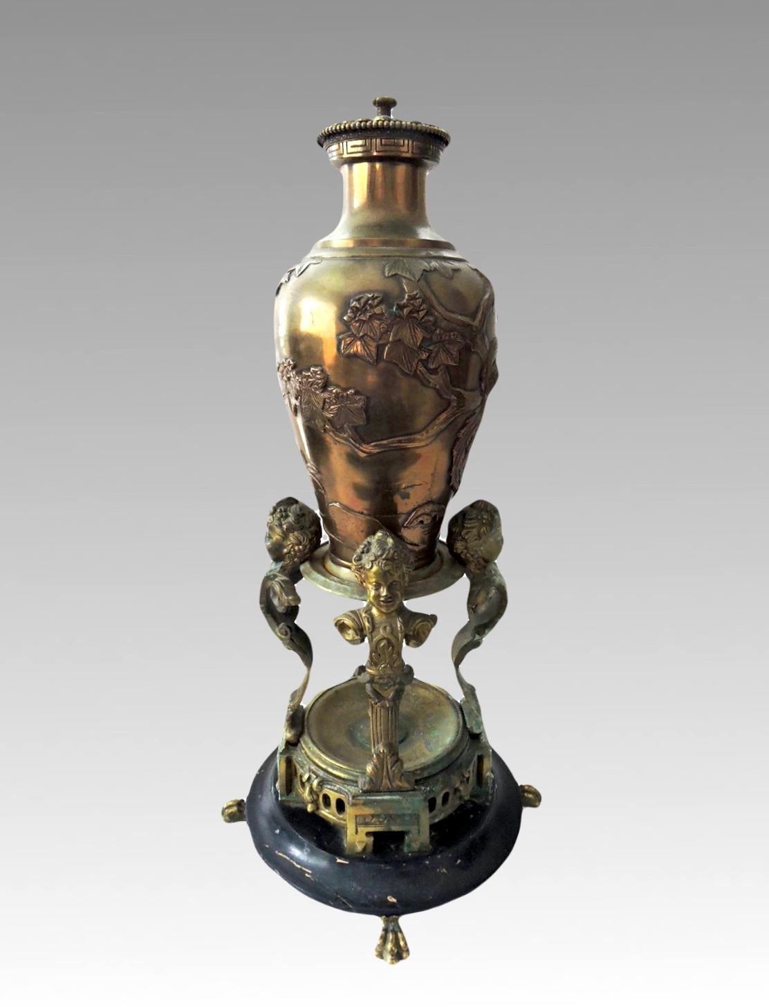messenger-phipson-antique-side