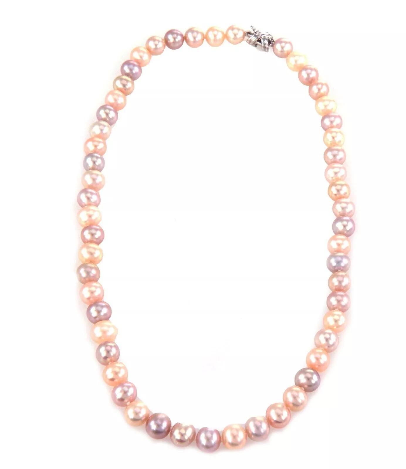 tiffanyページ 26013 - Tiffany & Co. Signature 18k White Gold 8mm