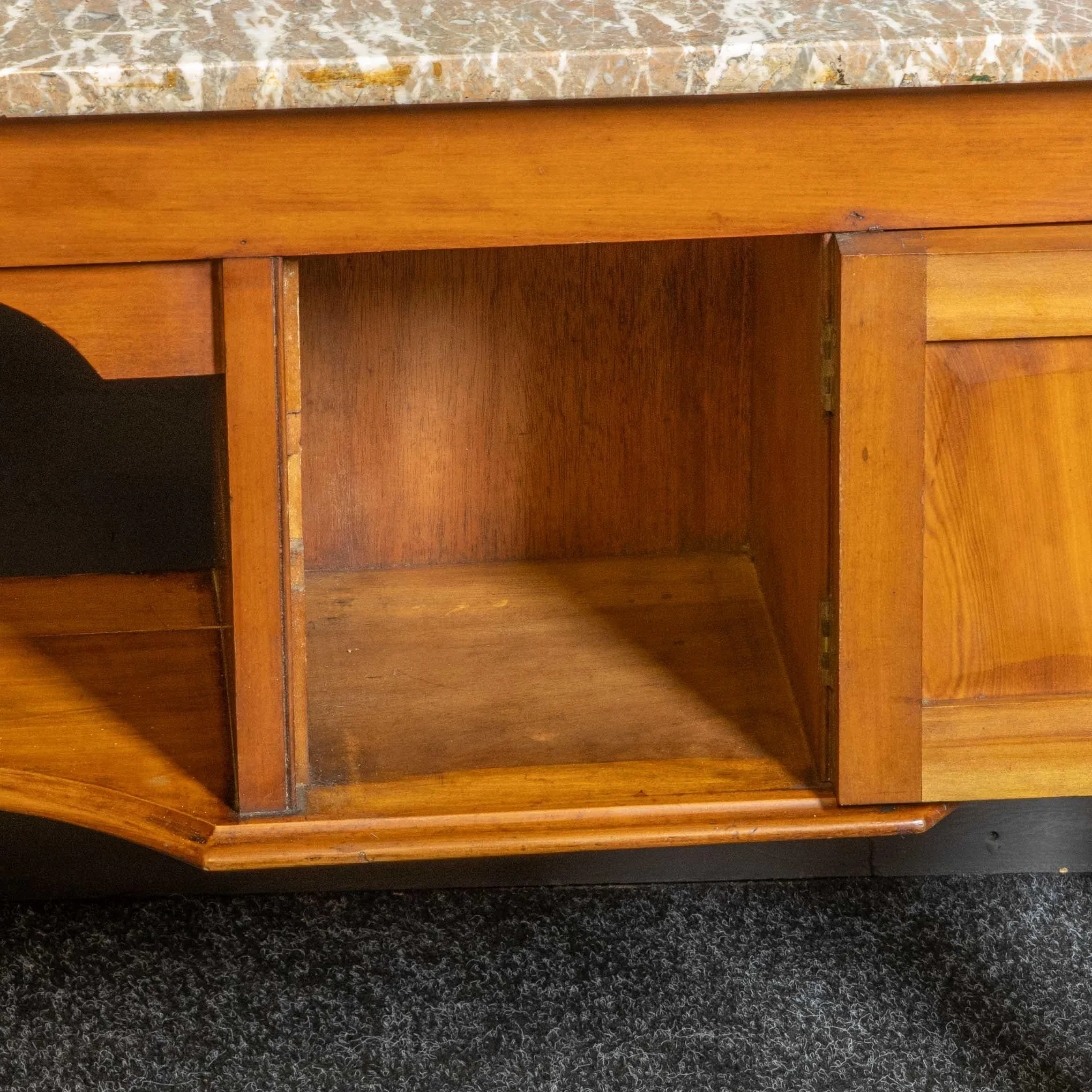 Victorian Washstand in Birch, 1890s