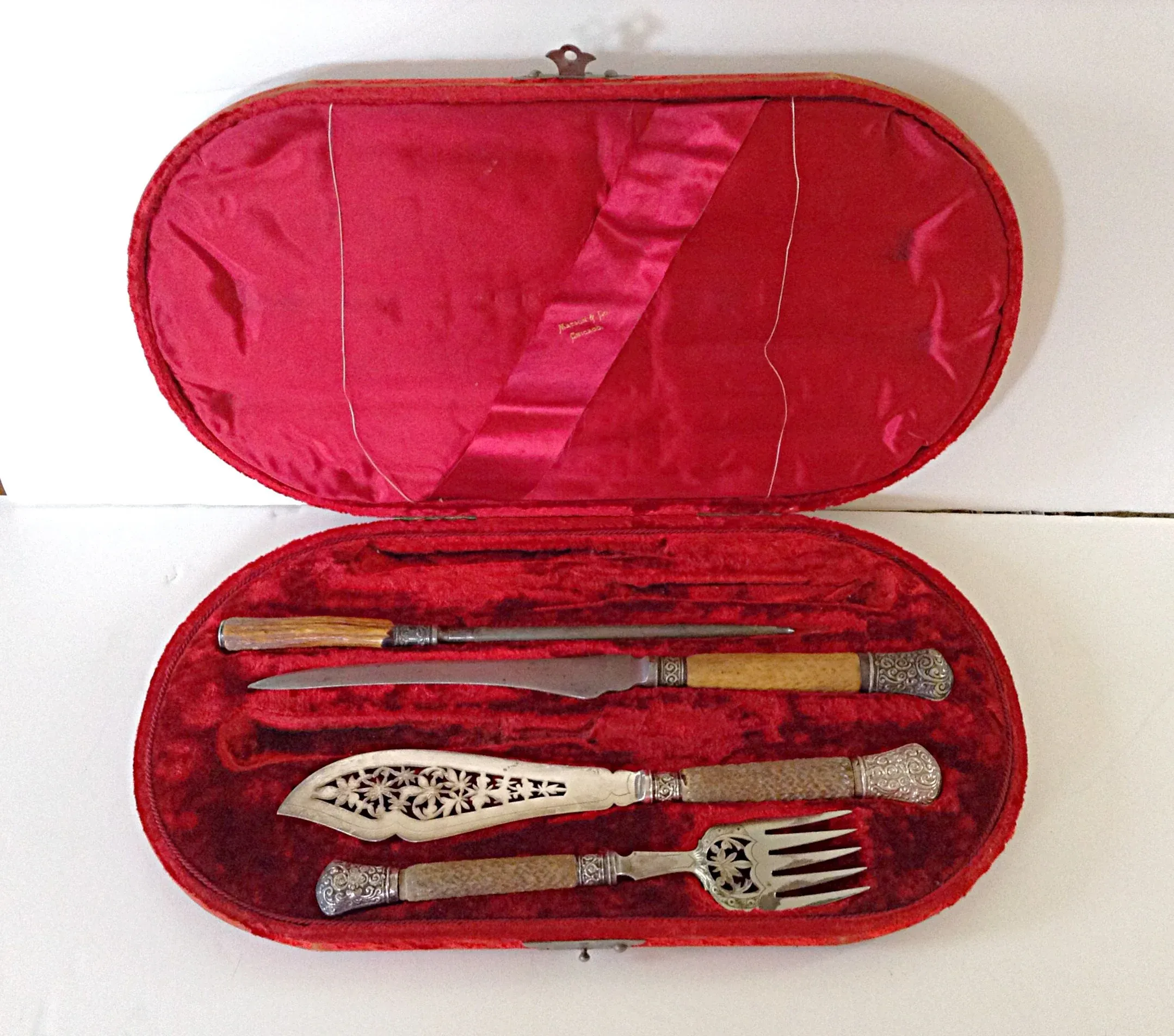 Harrison Bros. & Howson English Carving/Fish Set | Chairish