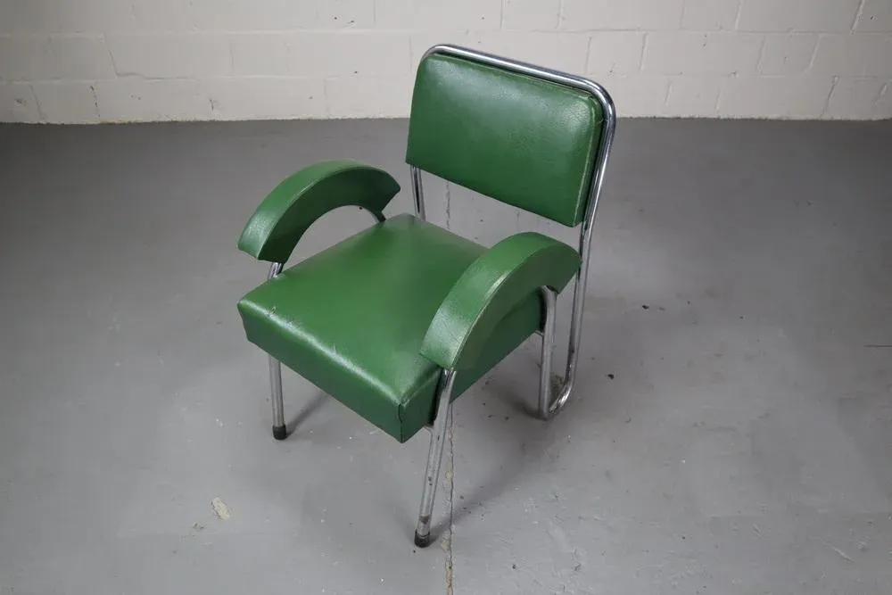 Bauhaus Tubular Cantilever Chair, 1930s
