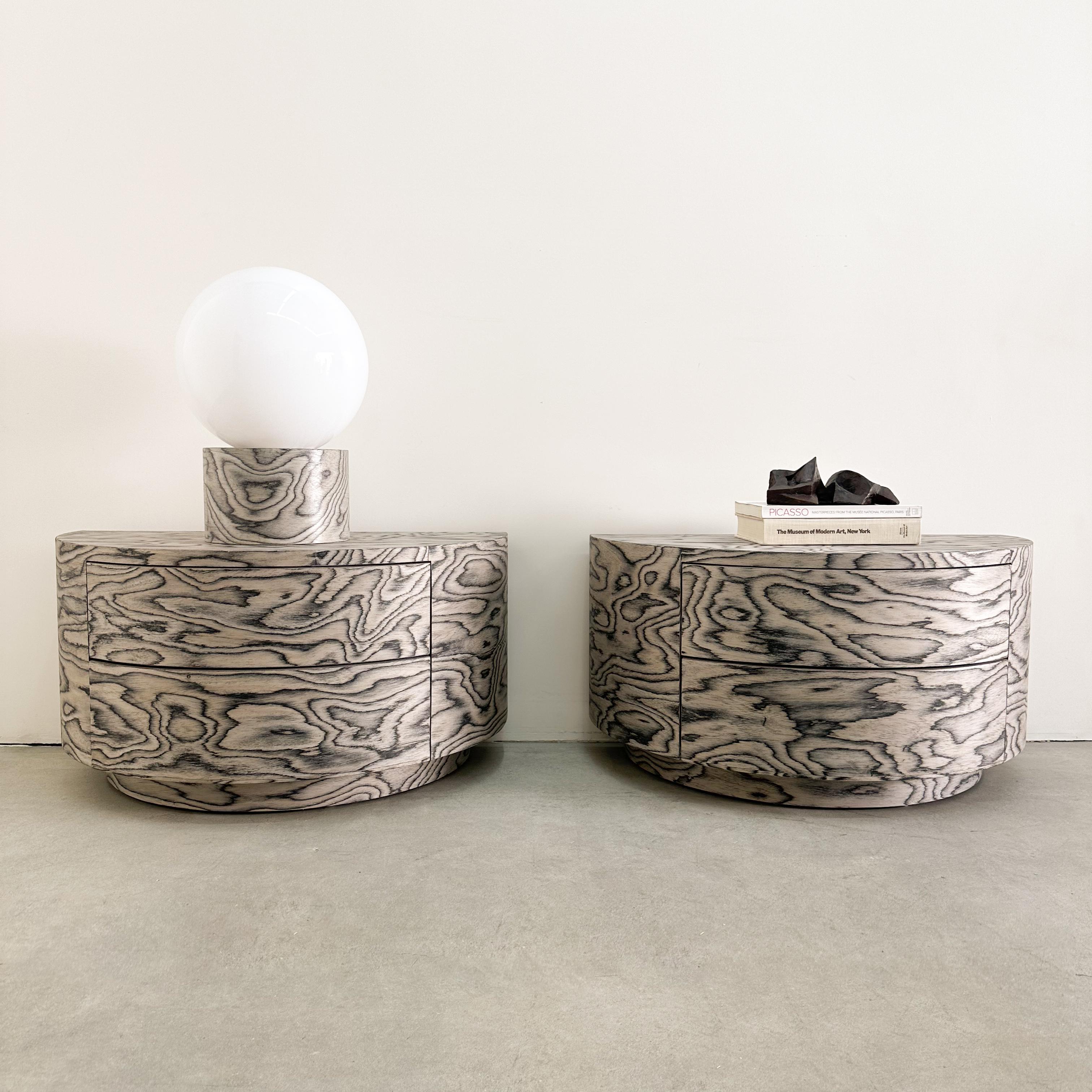 vintage-postmodern-semicircle-