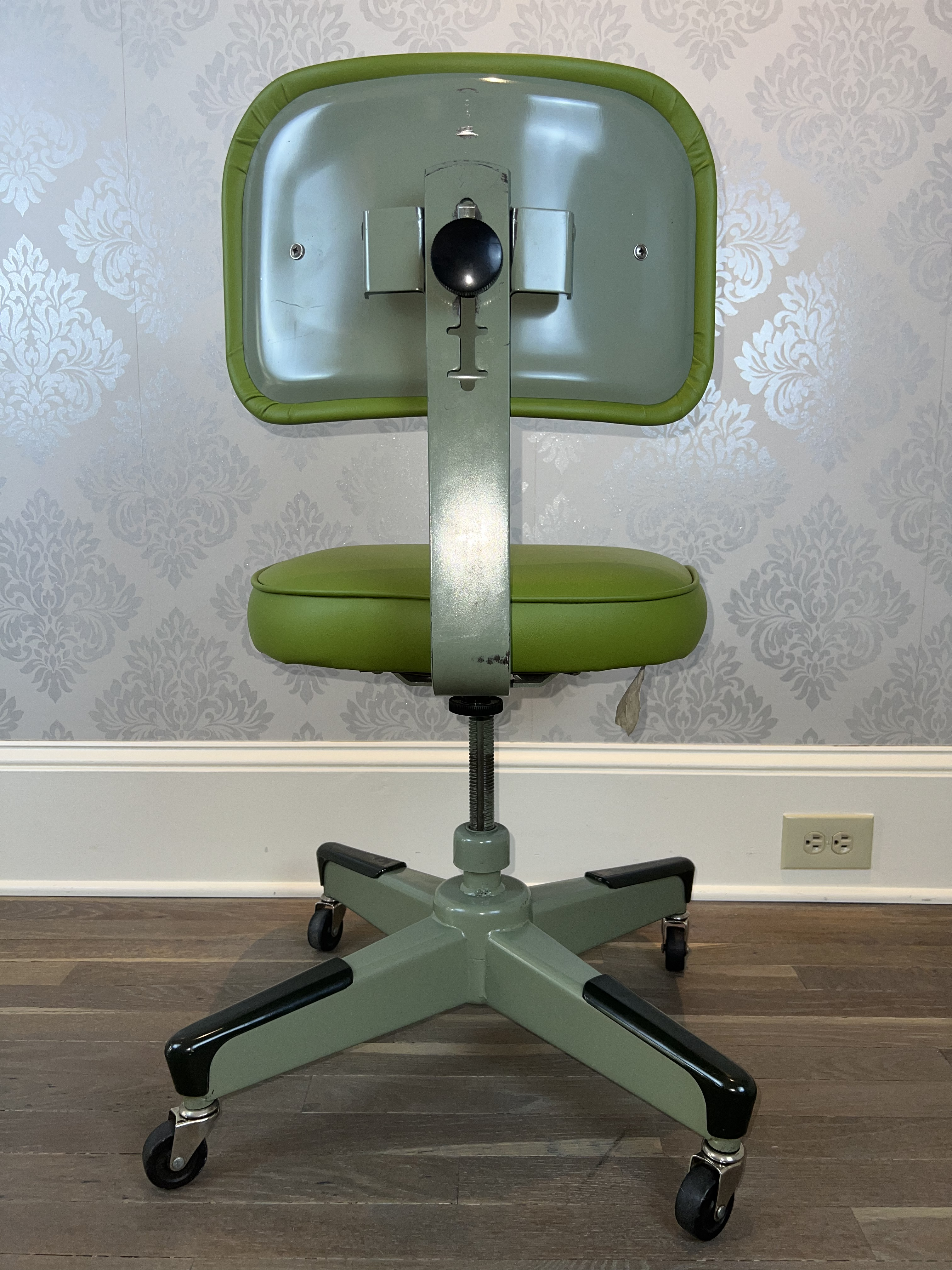 1970s Vintage United Mid-Century Desk Chair | Chairish
