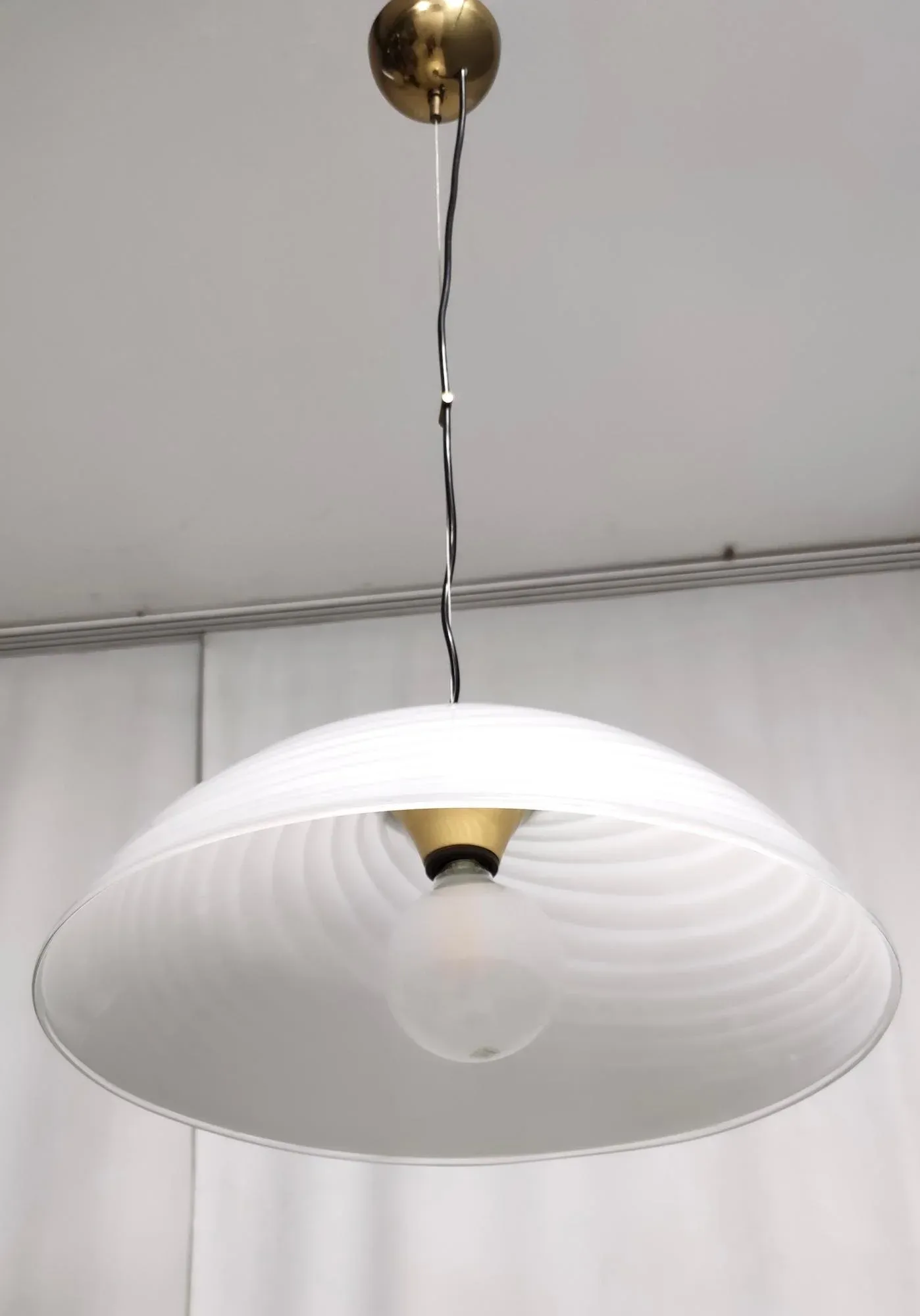 Vintage Adjustable White Murano Glass and Brushed Brass Pendant from Veart, 1980s