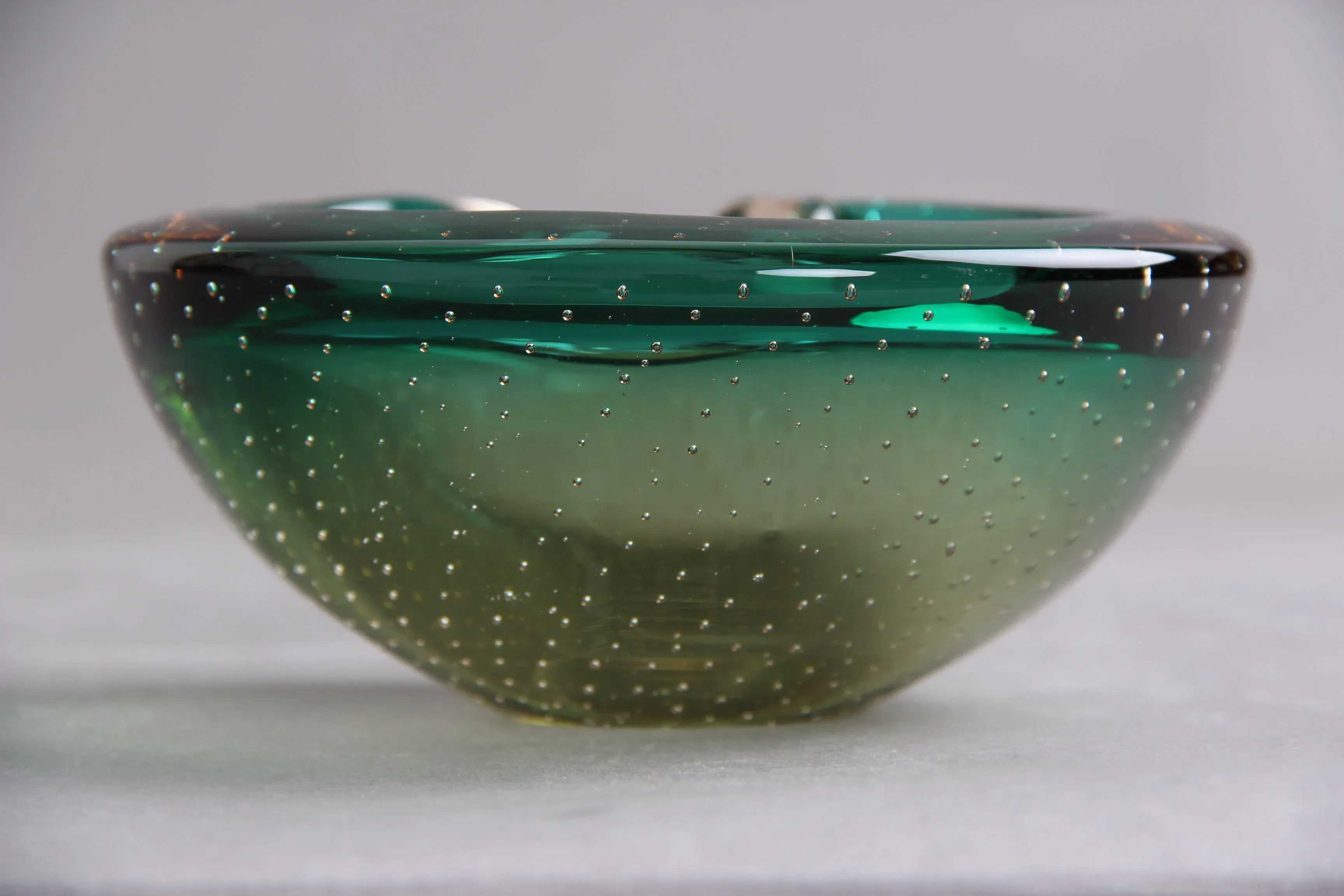 Glass Bowl in Green Glass with Air Bubbles, Murano, 1960s