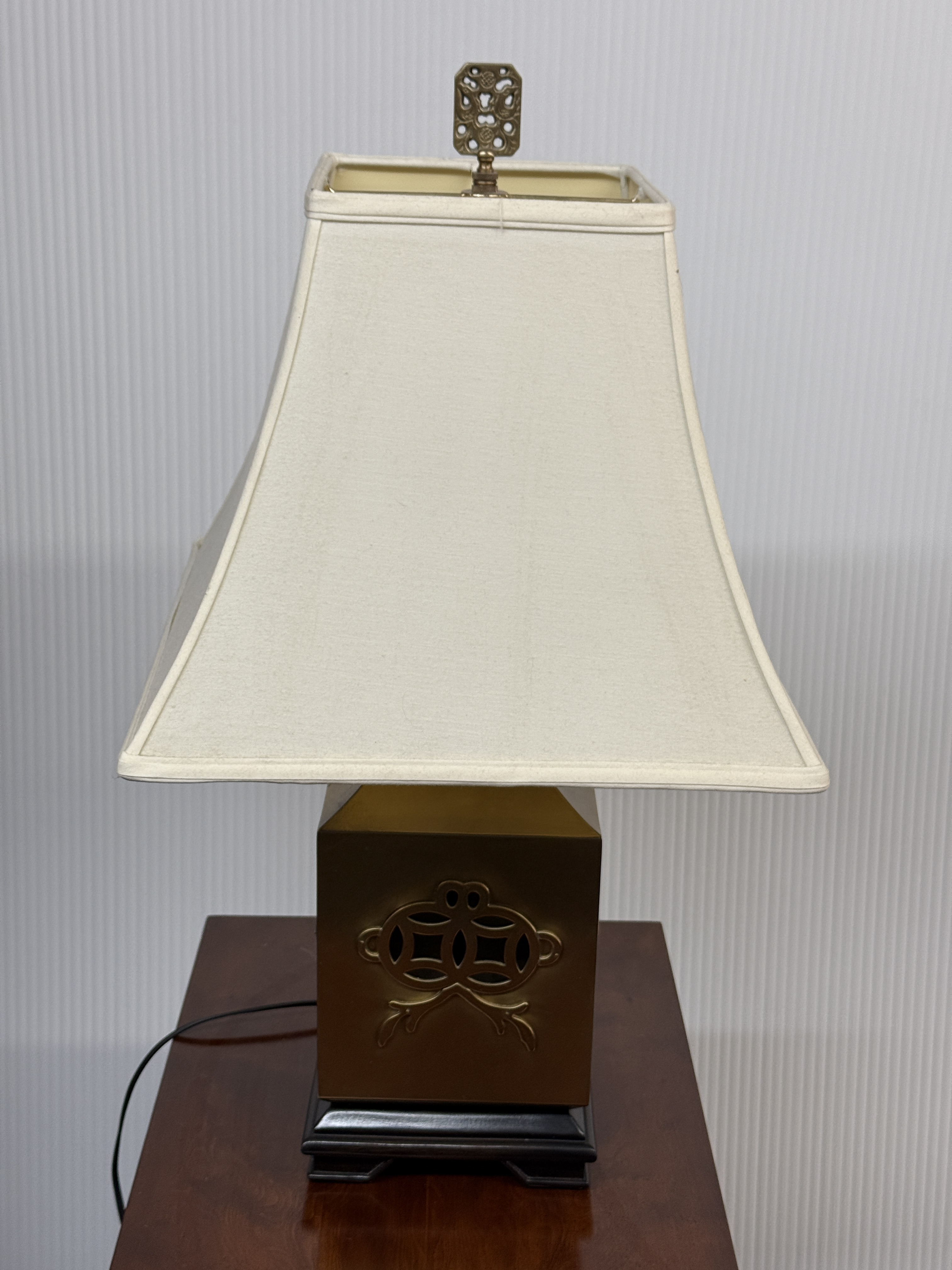 Vintage Wildwood Chinoiserie Brass Lamp, a Pair | Chairish