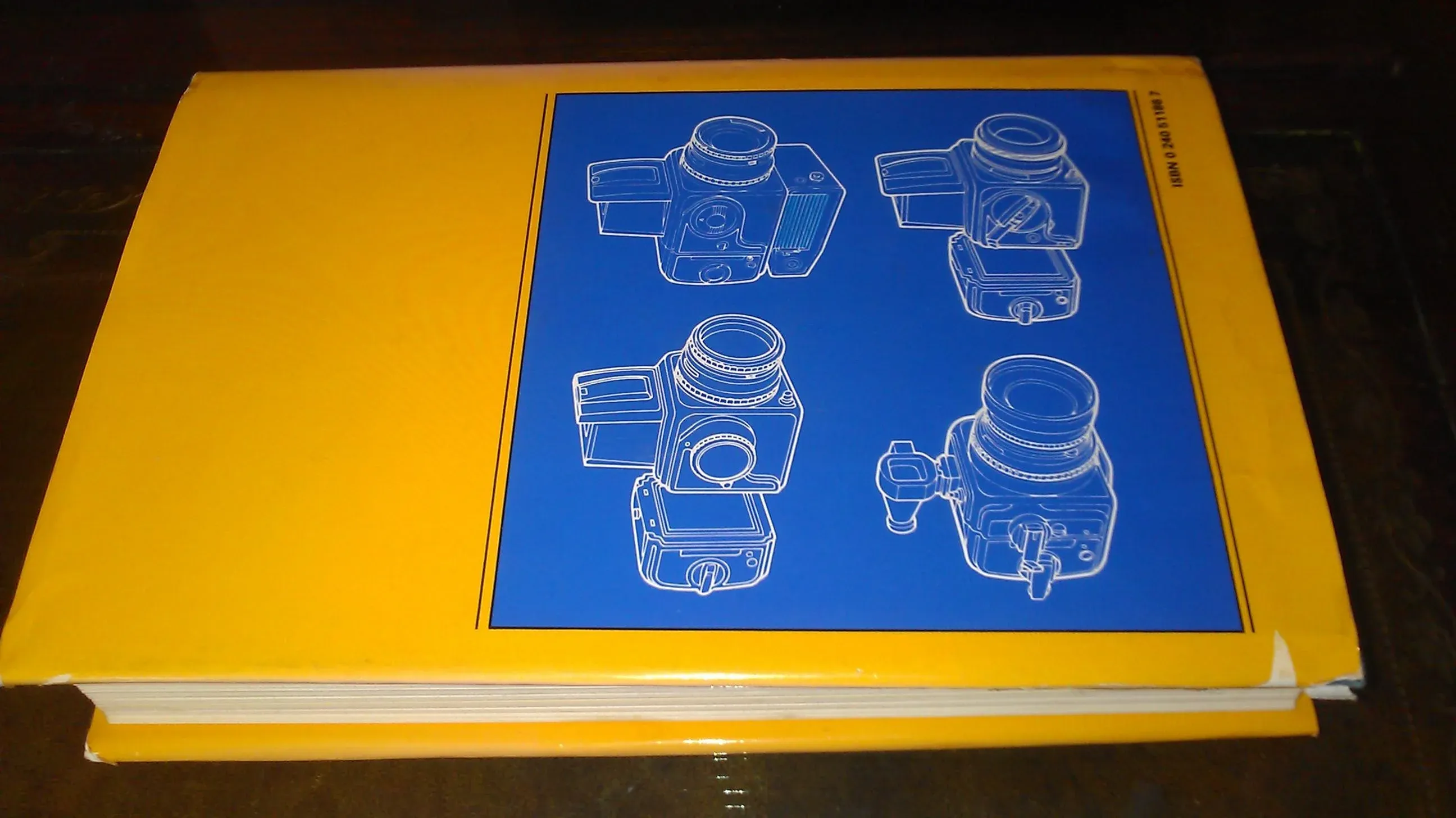 1982 the Hasselblad Manual, a Comprehensive Guide to the System (2nd Edition) Book