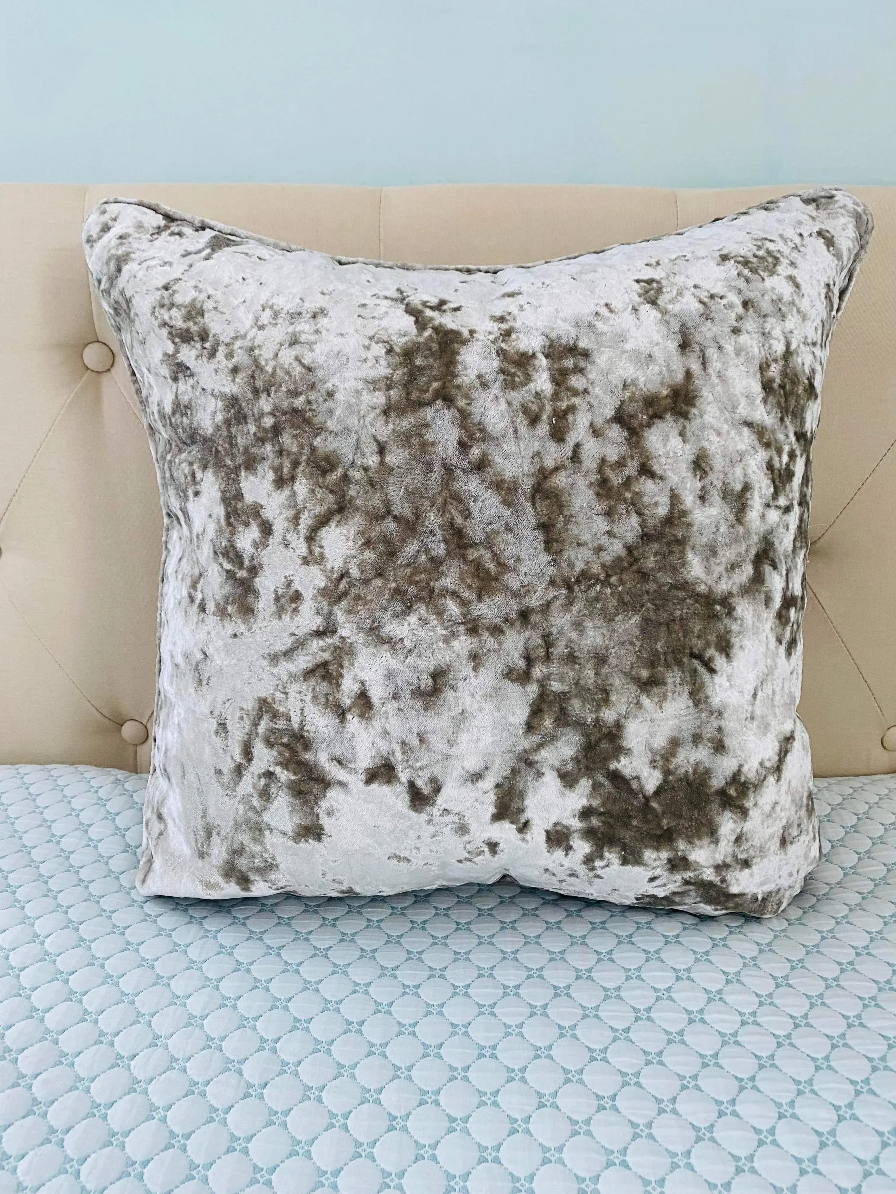 Grey velvet pillow cases hot sale