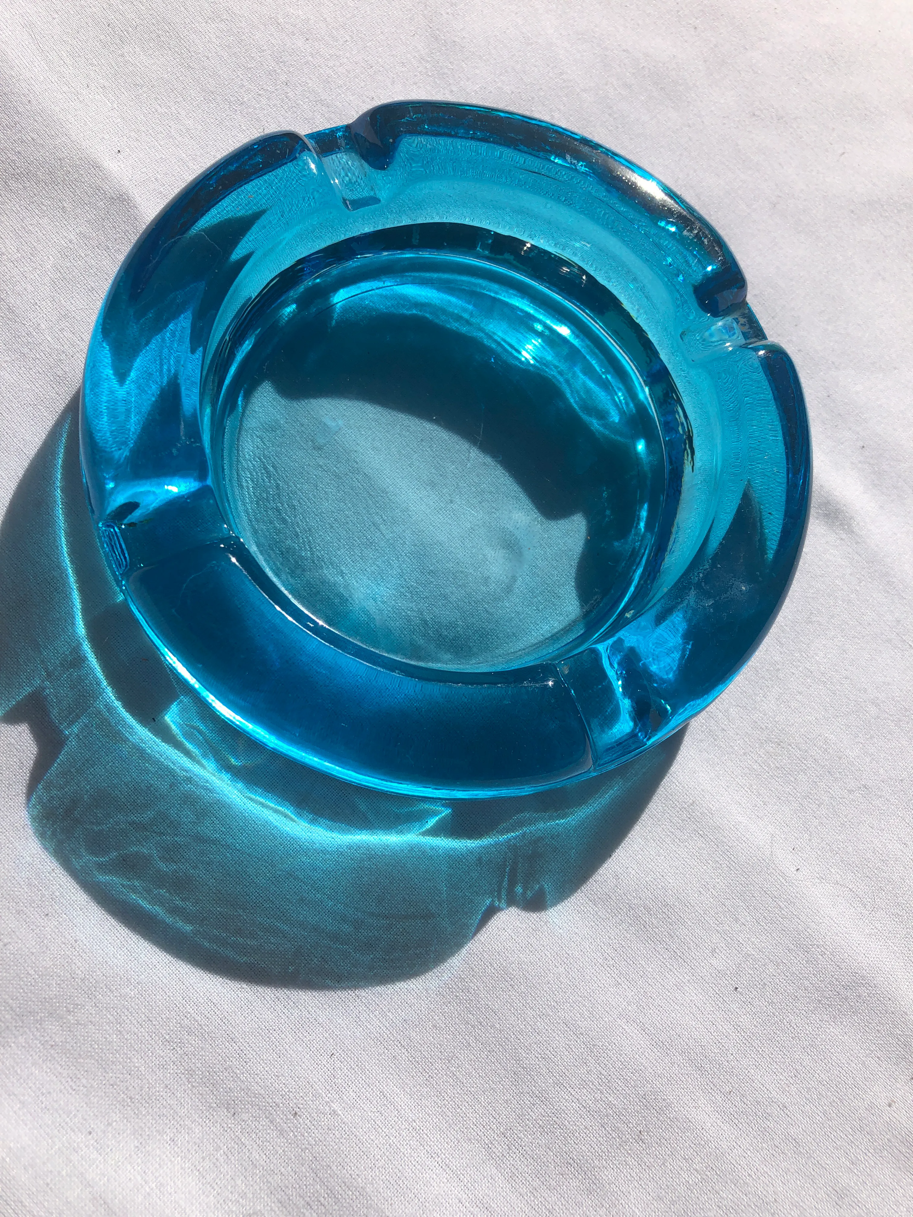 1970s Clear Turquoise Blue Round Ashtray Mid-Century Modern
