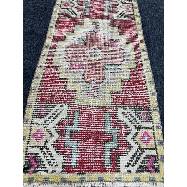 Contemporary Turkish Yastik Rug 1'6" x 3'1" For Sale - Image 3 of 5