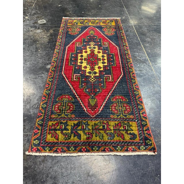 Turkish Yastik Rug 1'8" x 3'8" For Sale - Image 4 of 5
