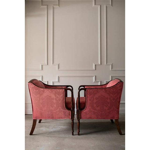 Late 20th Century Louis XVI Pink Bergère Chairs by Woodmark Originals - A Pair For Sale In Minneapolis - Image 6 of 18