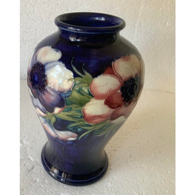 Early 20th Century Vintage Moorcroft Pottery Vase “Anemone” Pattern For Sale - Image 5 of 11