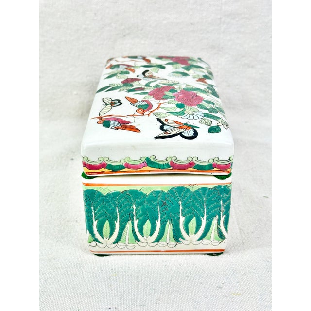 Wonderful vintage Chinese famille verte "bok choy”porcelain lidded box. Vibrant colors and intricate details. Hard to find...