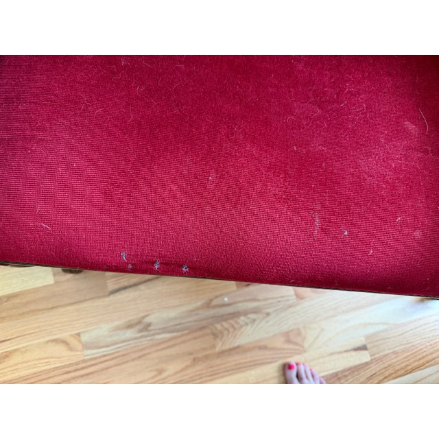 1960s Vintage Mid-Century Louis XV Style Telephone Gossip Bench in Red Upholstery For Sale - Image 5 of 8
