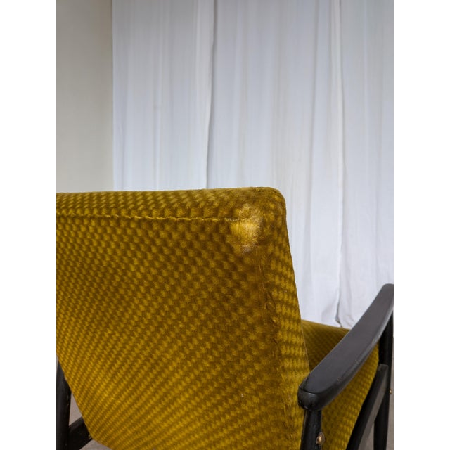 1970s Mid-Century Modern Yellow Fabric Lounge Chair, 1970s For Sale - Image 5 of 18