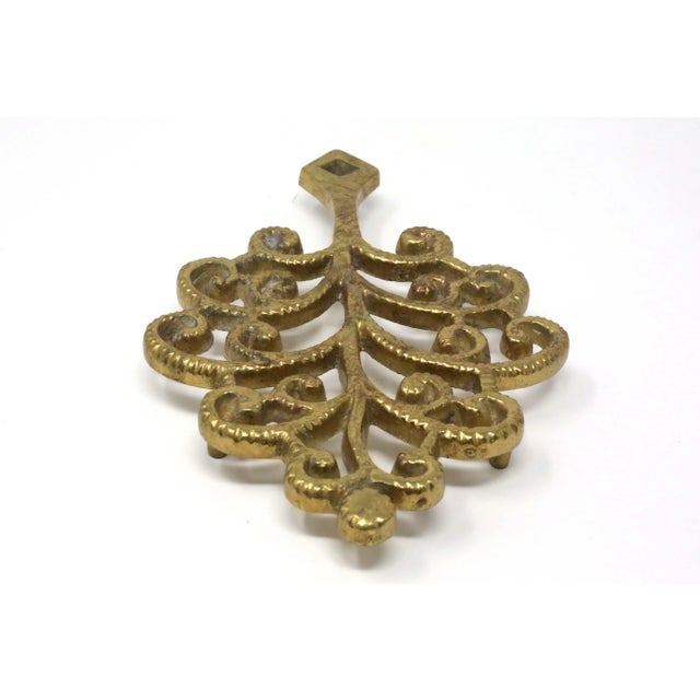 Hollywood Regency Vintage Brass Vine Trivet For Sale - Image 3 of 6