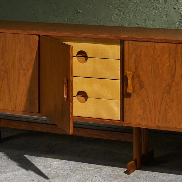 Wood Large Sideboard by Francesco Scapinnelli for Novo Rumo, Brazil, 1960s For Sale - Image 7 of 14