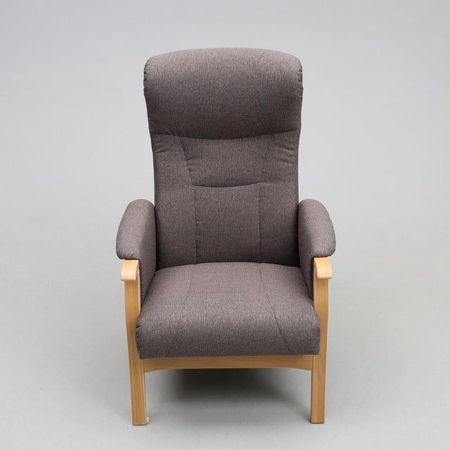 Set of Lounge Chair with Ottoman by Hjort Knudsen, 1980s For Sale - Image 4 of 7
