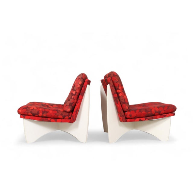 Textile Late 20th Century Pair of Space Age Lounge Chairs in Red Floral Upholstery For Sale - Image 7 of 10