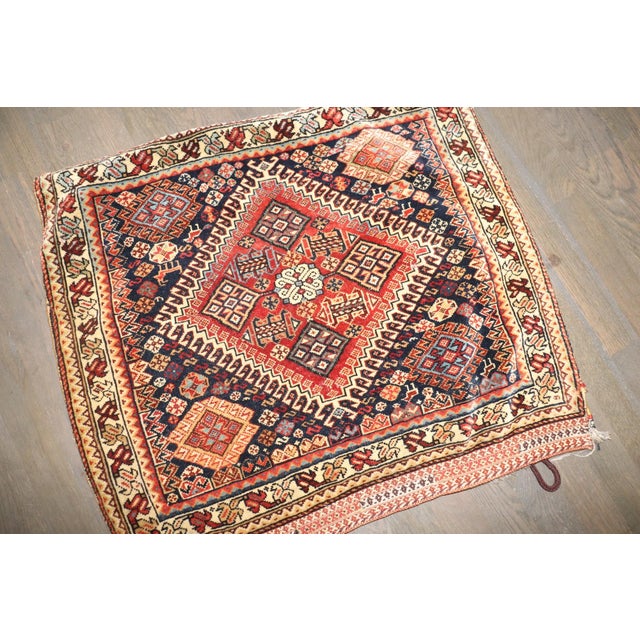 Antique Qashghai Persian Textile Bagrug no. j5222 For Sale In New York - Image 6 of 8
