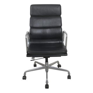 EA219 Office Chair in Black Leather by Charles Eames, 2000s For Sale