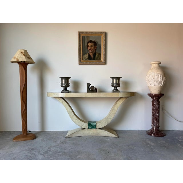 A timeless piece of Italian craftsmanship, this vintage red marble pedestal embodies classic elegance and architectural...