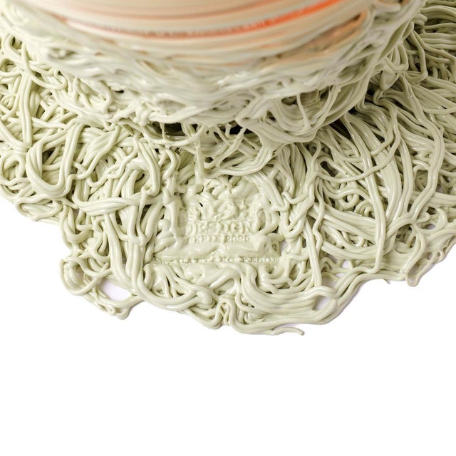 Plastic Spaghetti Vase in Clear Light Ruby by Gaetano Pesce for Fish Design For Sale - Image 7 of 9