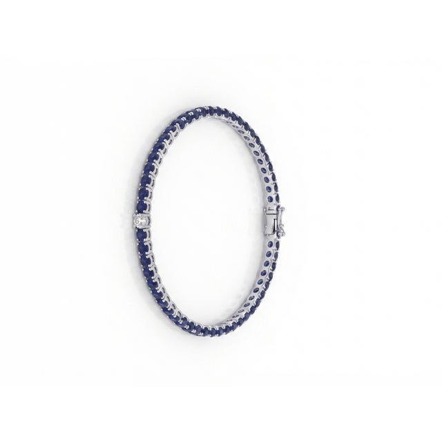 Contemporary Natural 18k Gold Blue Sapphire 2.74ct & Diamond 0.45ct Bracelet For Sale - Image 3 of 10