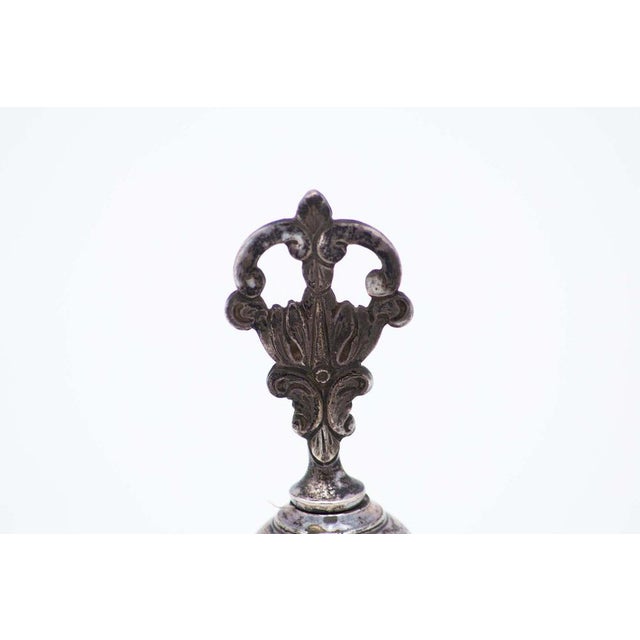 Silver Bell with Relief and Cut Handle, in Good conditions.