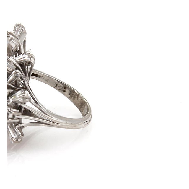 Late 20th Century Diamond & Emerald 18k White Gold Estate Triple Floral Ring For Sale - Image 5 of 5