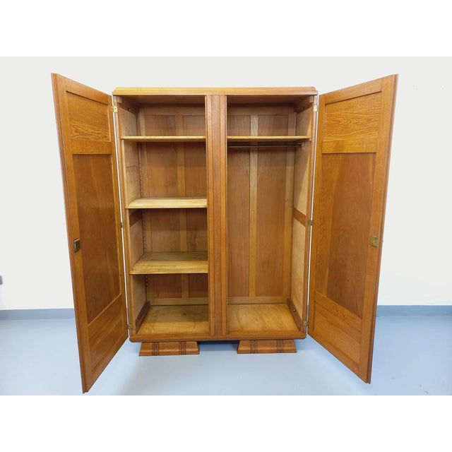 Vintage Art Deco Style Wardrobe in Oak, 1950s For Sale - Image 6 of 15
