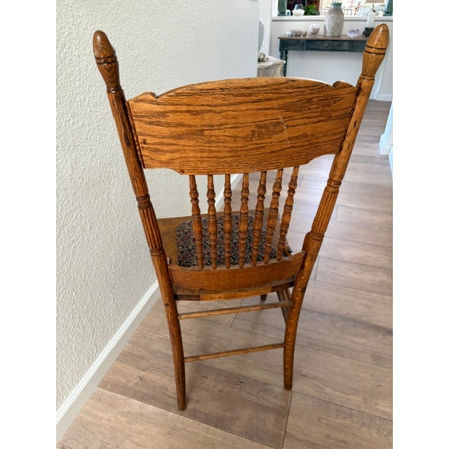 Wood Vintage Americana Oakwood, Spindle Back Dining or Accent Chair For Sale - Image 7 of 10