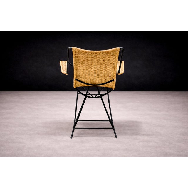 Rocking Chair in Metal & Wicker, Carlo Hauner, 1950s For Sale - Image 12 of 13