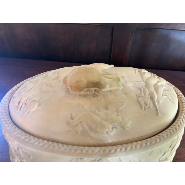 Mid 20th Century Signed Wedgewood Cane Ware Game Pie Tureen or Serving Dish With Cover and Insert For Sale - Image 15 of 16
