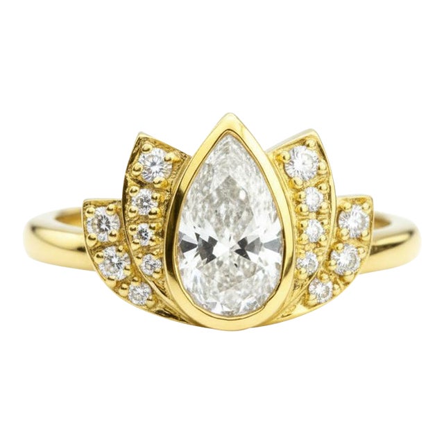 Lotus Gold Ring With Moissanite Silver, Gold, Size 6 For Sale