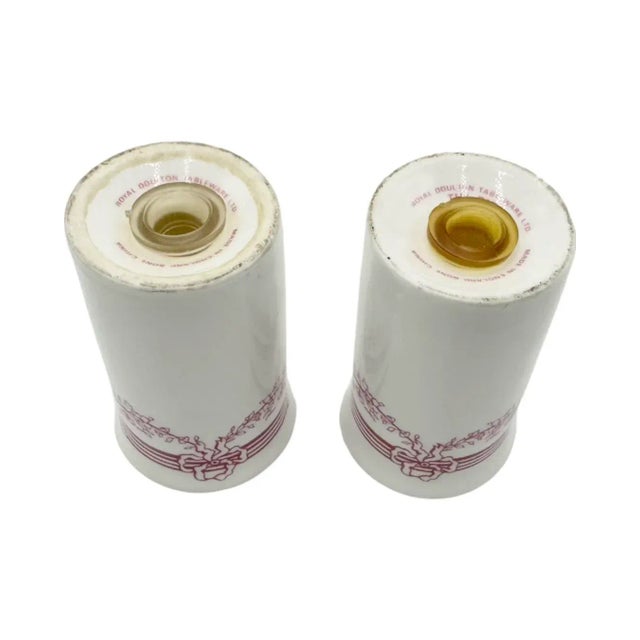Ceramic Vintage 5-Star Hotel Ritz London Porcelain Royal Doulton Salt & Pepper Shakers- a Pair For Sale - Image 7 of 12